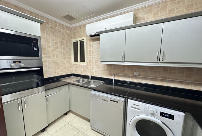 926500 - Property Image 2