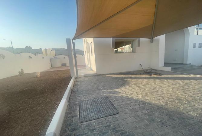 938793 - Property Image 3