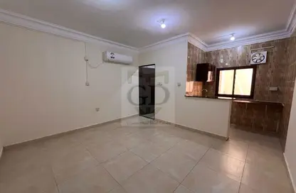 Apartment - Studio - 1 Bathroom for rent in Old Airport Road - Old Airport Road - Doha