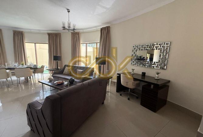 912897 - Property Image 3