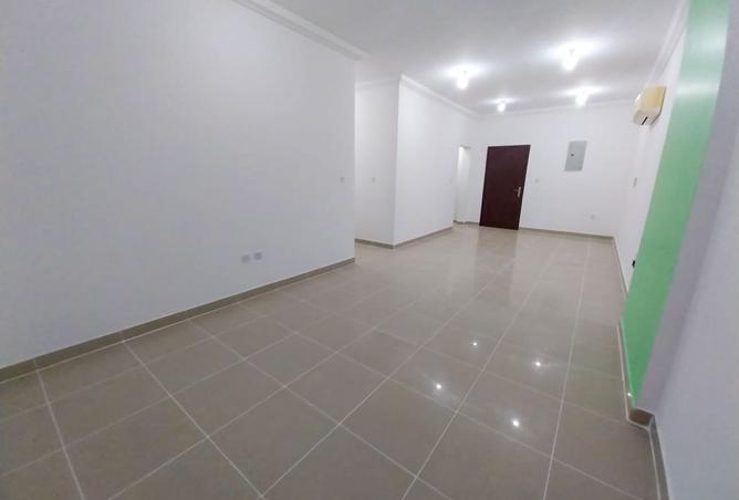 962159 - Property Image 2