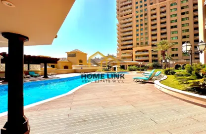 Apartment - 2 Bedrooms - 2 Bathrooms for sale in One Porto Arabia - Porto Arabia - The Pearl Island - Doha