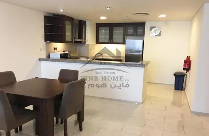 صورة لـ مطبخ شقة - غرفة نوم - 2 حمامات للايجار في فيفا بحرية - جزيرة اللؤلؤة - الدوحة ، صورة رقم 1