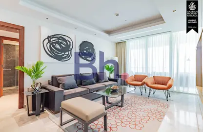 Apartment - 2 Bedrooms - 3 Bathrooms for rent in Lusail Residence - Marina District - Lusail