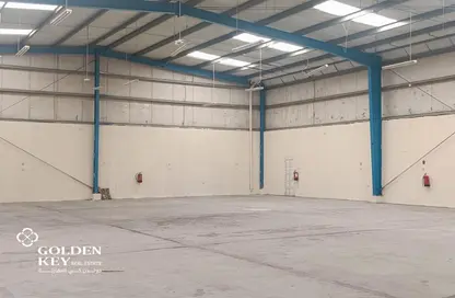 Warehouse - Studio - 7+ Bathrooms for rent in Industrial Area 1 - Industrial Area - Doha