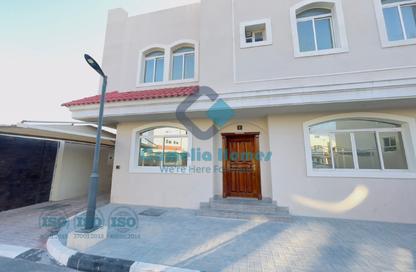 Villa - 4 Bedrooms - 5 Bathrooms for rent in Souk Al gharaffa - Al Gharrafa - Doha