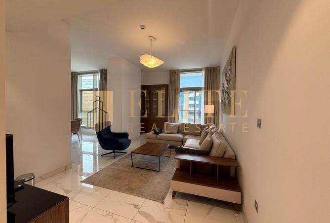 988699 - Property Main Image