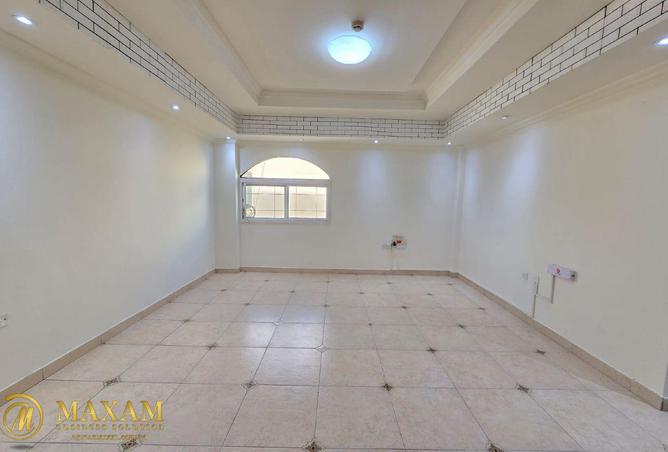 1005193 - Property Image 3