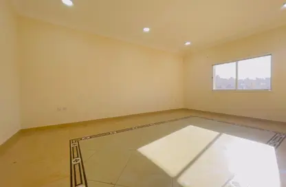 Compound - 4 Bedrooms - 4 Bathrooms for rent in Al Duhail - Al Duhail - Doha