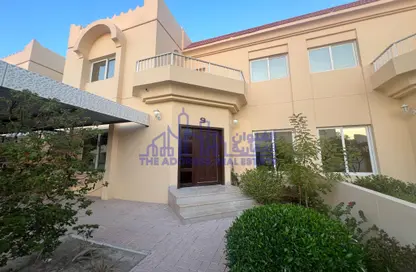 فيلا - 3 غرف نوم - 4 حمامات للايجار في الثمامة - الثمامة - الدوحة