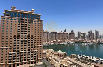 شقة - غرفة نوم - 2 حمامات للايجار في طريق بورتو الشرقي - بورتو أرابيا - جزيرة اللؤلؤة - الدوحة