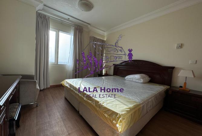 853718 - Property Image 2