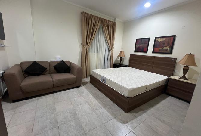 994288 - Property Image 2