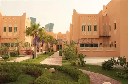 صورة لـ مبنى خارجي مجمع سكني - 4 غرف نوم - 5 حمامات للايجار في البوابة الشرقية - بحيرة وست لاجون - الدوحة ، صورة رقم 1