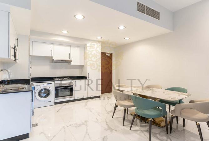 989998 - Property Image 3