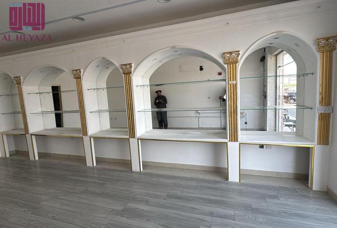 956857 - Property Image 3