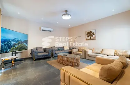 Villa - 3 Bedrooms - 5 Bathrooms for sale in Al Ruwais - Al Ruwais - Al Shamal