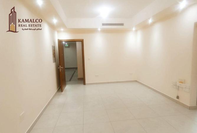 963903 - Property Image 2