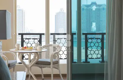Apartment - 1 Bedroom - 2 Bathrooms for rent in Viva West - Viva Bahriyah - The Pearl Island - Doha