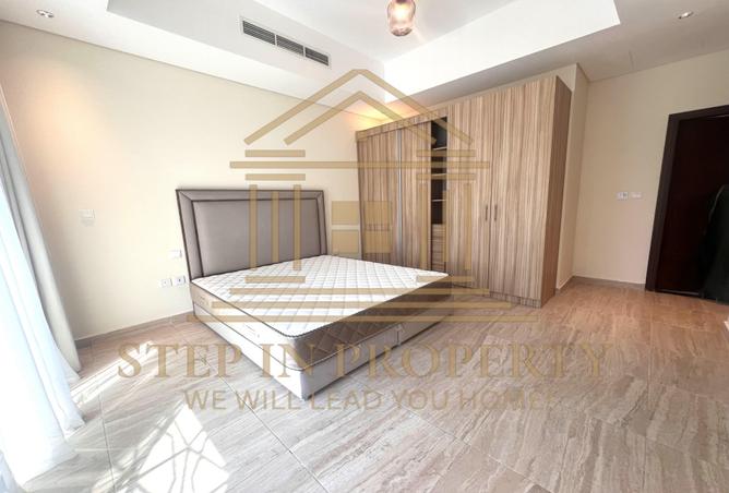 951716 - Property Image 2