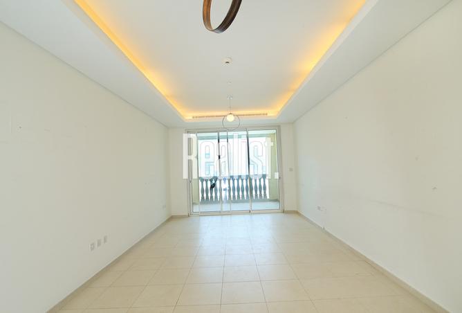 956661 - Property Image 2