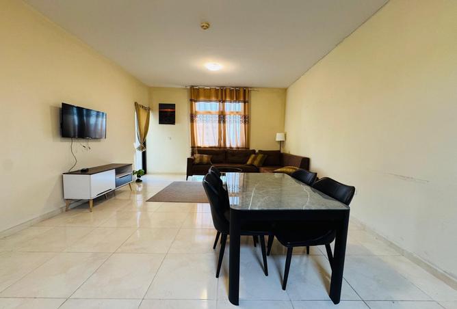 968290 - Property Image 2