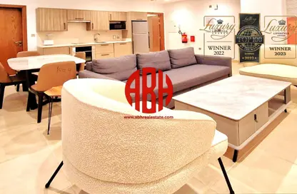 شقة - غرفة نوم - 2 حمامات للايجار في شارع الكورنيش - شارع الكورنيش - الدوحة