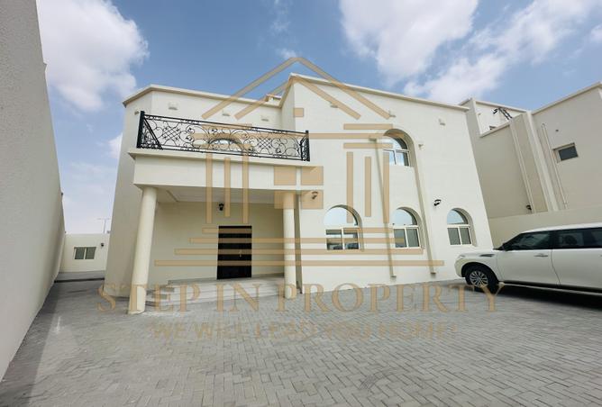 932697 - Property Main Image