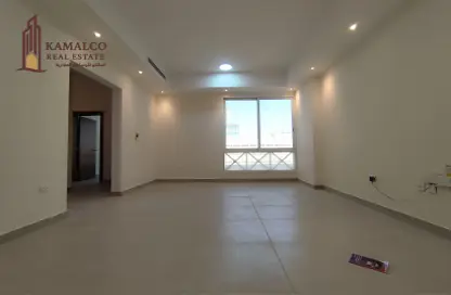 Apartment - 2 Bedrooms - 2 Bathrooms for rent in Al Mansoura - Al Mansoura - Doha