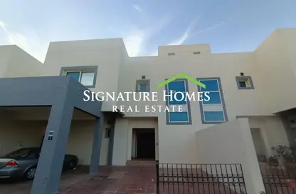 Compound - 3 Bedrooms - 4 Bathrooms for rent in Al Nasr Street - Al Nasr - Doha