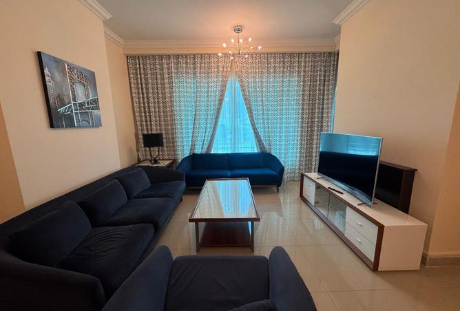 925905 - Property Image 2