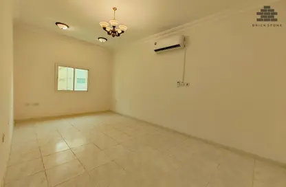 Apartment - 2 Bedrooms - 2 Bathrooms for rent in Muntazah 7 - Al Muntazah - Doha