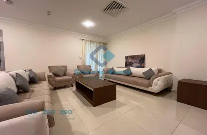 شقة - 3 غرف نوم - 3 حمامات للايجار في شارع الجزيره - فريج بن محمود الشمالي - فريج بن محمود - الدوحة