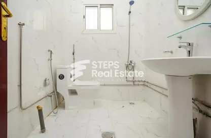Bathroom image for: Villa - Studio - 6 Bathrooms for rent in Muaither Area - Al Rayyan - Doha, Image 1