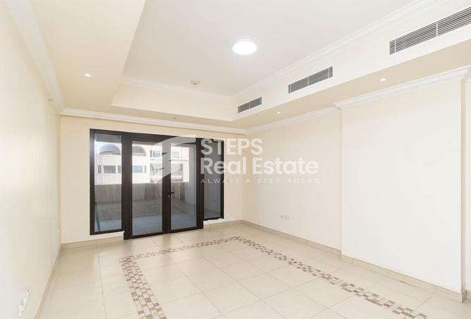 931766 - Property Image 3