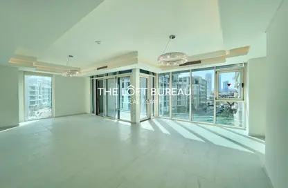 Apartment - 2 Bedrooms - 3 Bathrooms for rent in Gewan Island - The Pearl Island - Doha