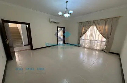 Compound - 4 Bedrooms - 4 Bathrooms for rent in Tadmur Street - Old Airport Road - Doha