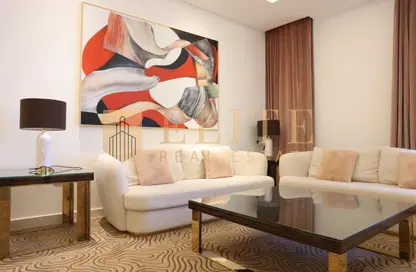 Apartment - 2 Bedrooms - 3 Bathrooms for rent in Floresta Gardens - Floresta Gardens - The Pearl Island - Doha