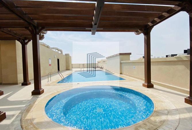 985528 - Property Image 3