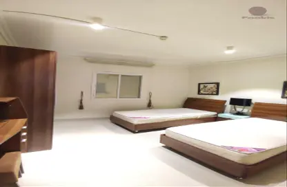 شقة - 2 غرف نوم - 2 حمامات للايجار في شارع سميسمه - أم غويلينا - الدوحة