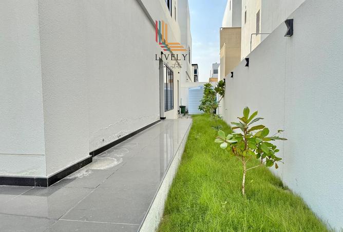 995103 - Property Image 3