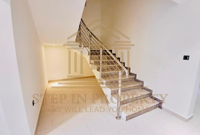 963768 - Property Image 3