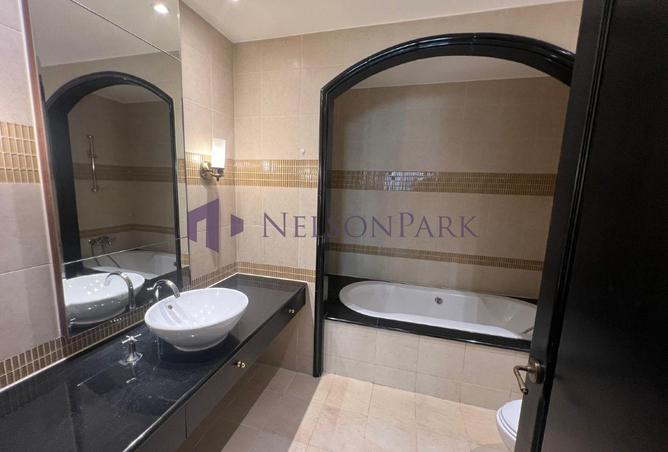 994471 - Property Image 2