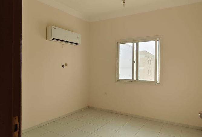 986415 - Property Image 3
