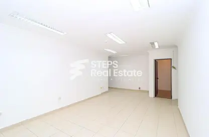 Office Space - Studio - 2 Bathrooms for rent in Souk Al gharaffa - Al Gharrafa - Doha