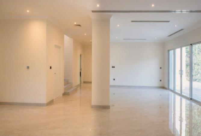 908384 - Property Image 3