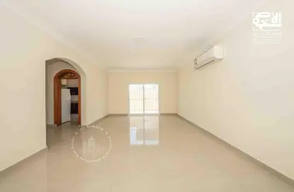 Empty Room image for: Compound - 3 Bedrooms - 3 Bathrooms for rent in Asmakh Gardens 3 - Al Luqta - Doha, Image 1