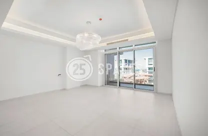 Apartment - 1 Bedroom - 2 Bathrooms for sale in Gewan Island - The Pearl Island - Doha