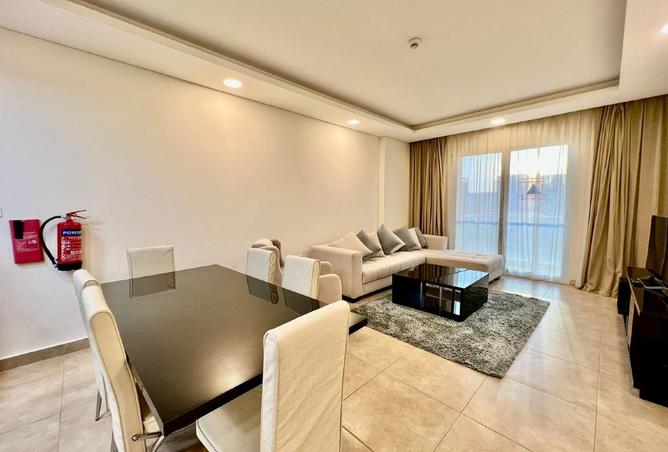 988483 - Property Main Image