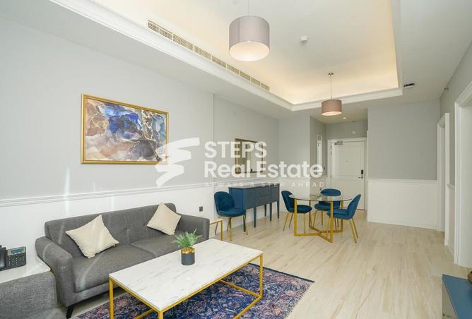 953450 - Property Image 2